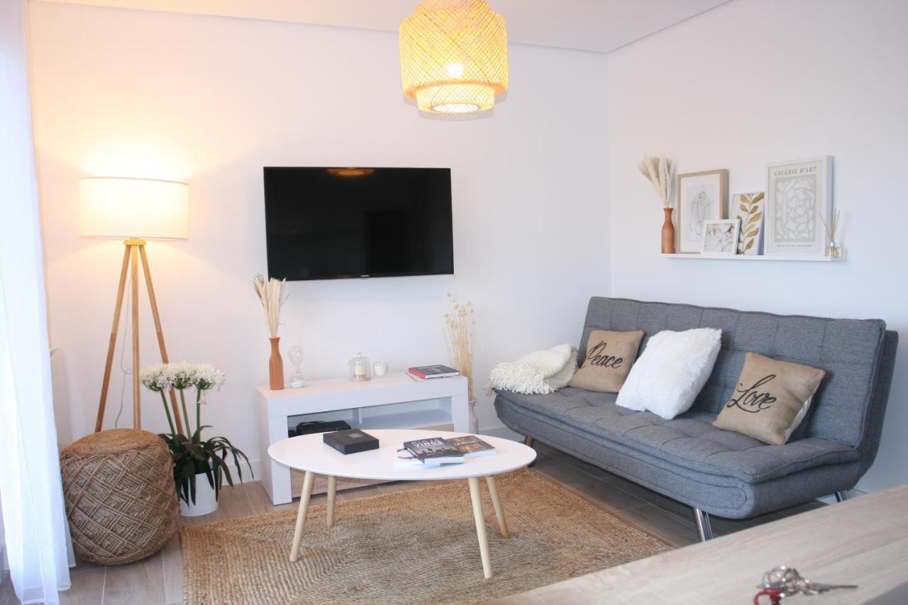 הארו Apartamentos La Herradura Vinas מראה חיצוני תמונה
